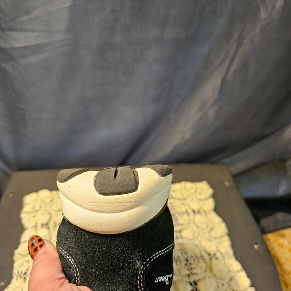 LL Bean black suede sneakers. Size 9M - Picture 8 of 9